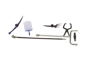 鋼叉、道鎬、撬棍、螺旋道釘扳手等